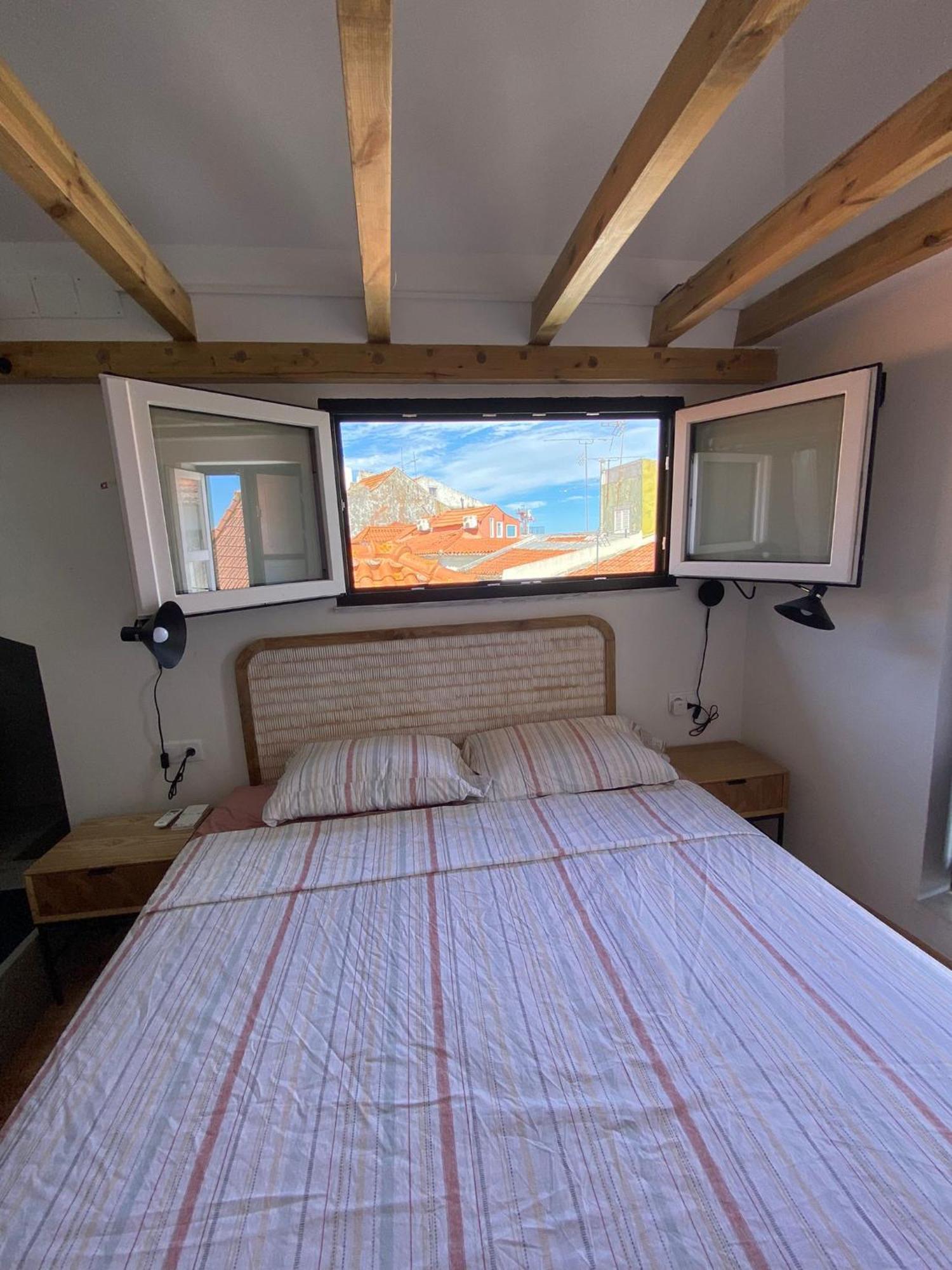 Duplex T2 Em Alfama Apartment